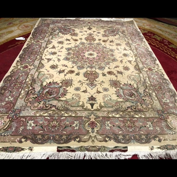 Fine Persian Tabriz - Elegant 5’x 7’ Silk & Wool - Picture 1 of 8